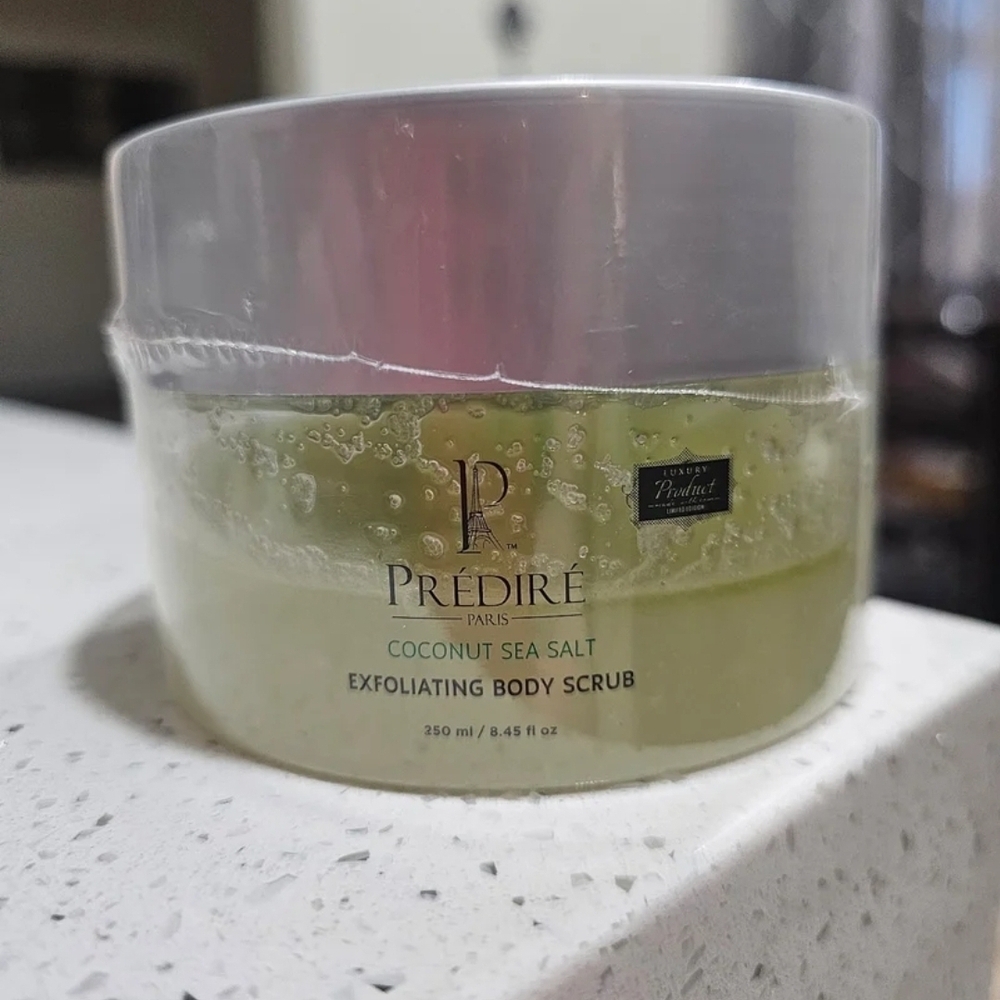 Coconut Sea Salt Exfoliating Body Scrub - Predire